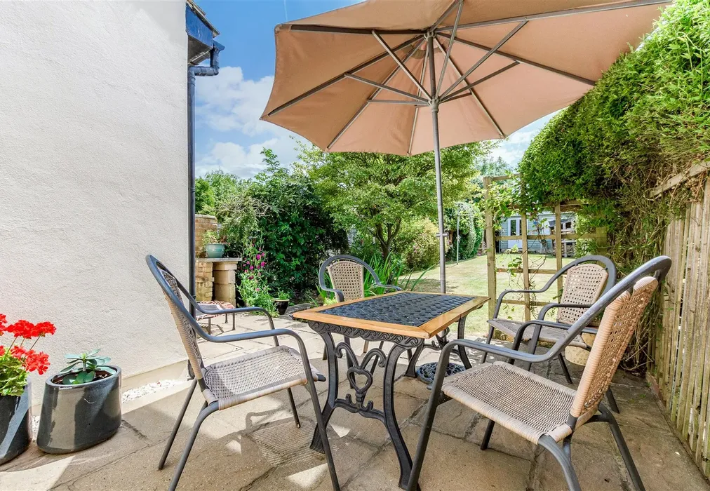 Rear Garden - Wallace Road, Rochester, Kent - Wards of Kent