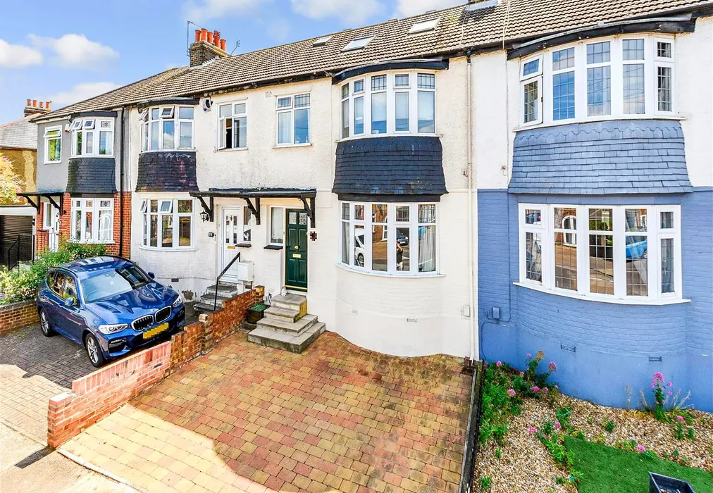 External (Web) - Wallace Road, Rochester, Kent - Wards of Kent