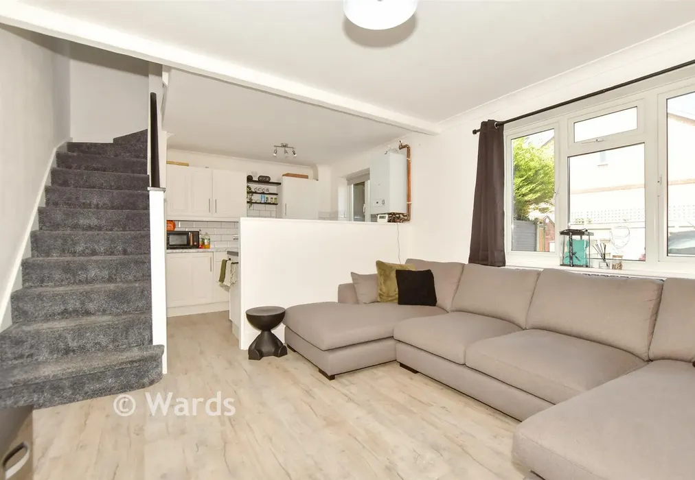 Lounge - Roman Close, Deal, Kent - Wards of Kent