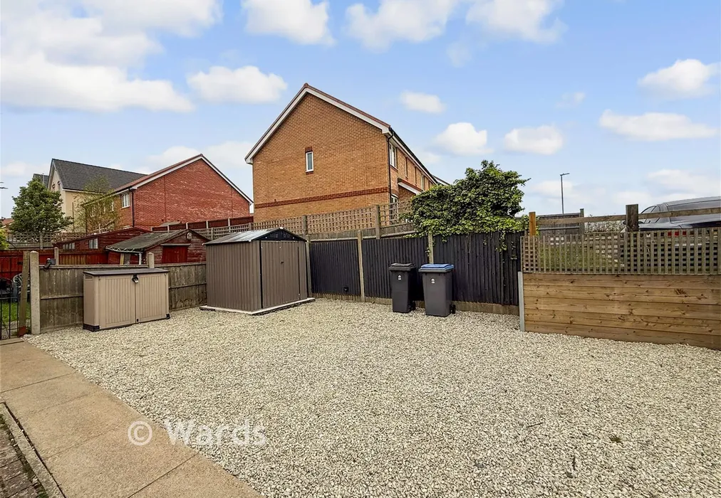 Driveway - Roman Close, Deal, Kent - Wards of Kent