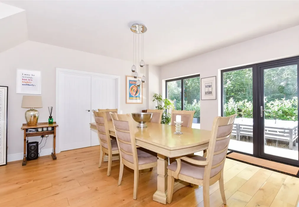 Kitchen/Diner - Boughton Park, Grafty Green, Maidstone, Kent - Wards of Kent