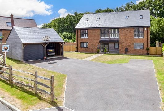 Boughton Park, Grafty Green, Maidstone, Kent - Wards of Kent