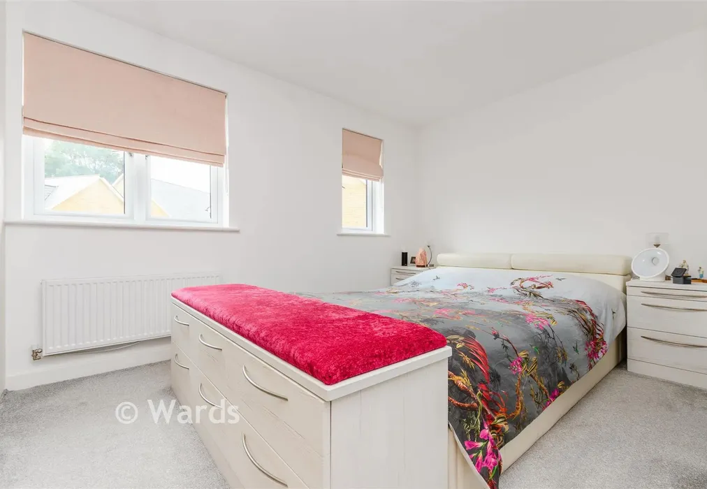 Bedroom 1 - Whitworth Close, Northfleet, Gravesend, Kent - Wards of Kent