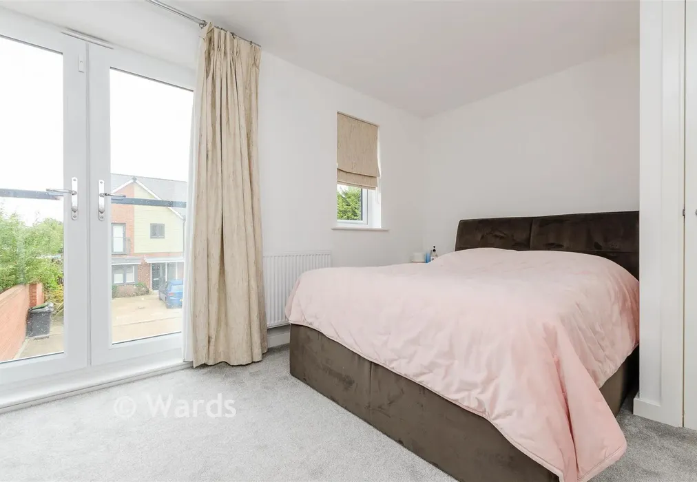 Bedroom 2 - Whitworth Close, Northfleet, Gravesend, Kent - Wards of Kent