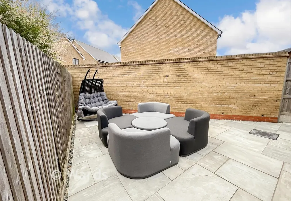 Kitchen - Whitworth Close, Northfleet, Gravesend, Kent - Wards of Kent