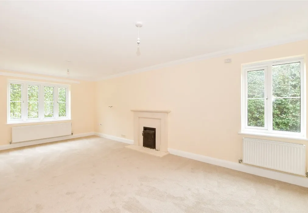Lounge - Nightingales, East Hoathly, Lewes, East Sussex - Wards of Kent