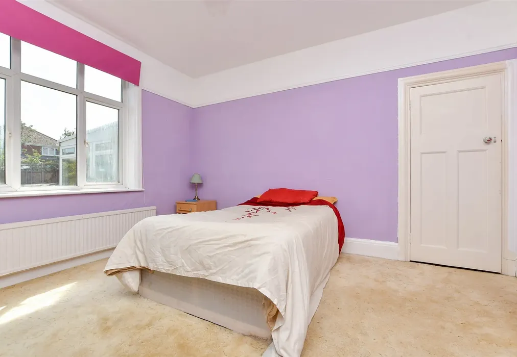 Bedroom 2 - Western Esplanade, Herne Bay, Kent - Wards of Kent
