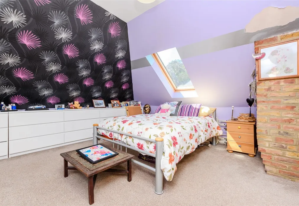 Bedroom 1 - Third Avenue, Upper Gillingham, Kent - Wards of Kent