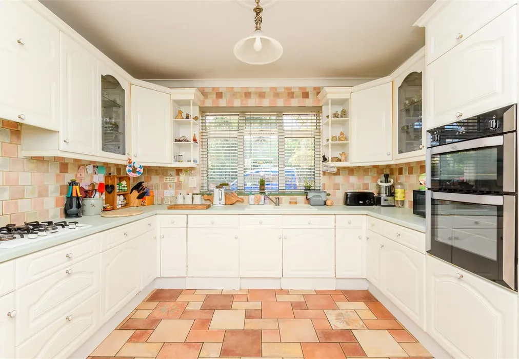 Kitchen - Third Avenue, Upper Gillingham, Kent - Wards of Kent
