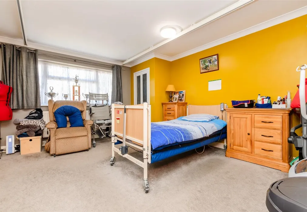 Bedroom 2 - Third Avenue, Upper Gillingham, Kent - Wards of Kent