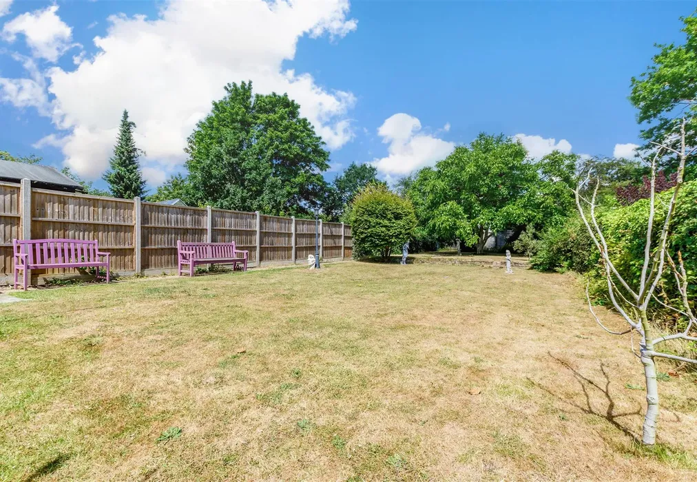 Rear Garden - Third Avenue, Upper Gillingham, Kent - Wards of Kent