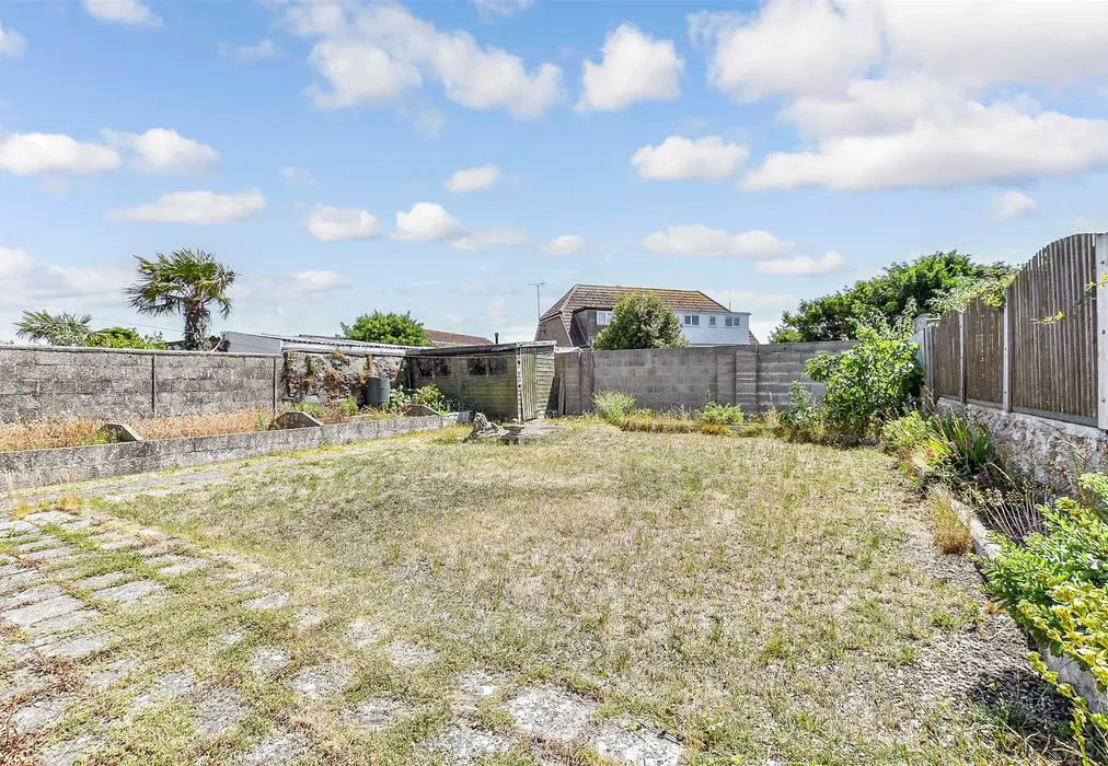 Rear Garden - Taylor Road, Lydd On Sea, Romney Marsh, Kent - Wards of Kent