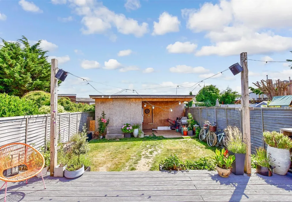 Rear Garden - Ash Grove, Bognor Regis, West Sussex - Wards of Kent