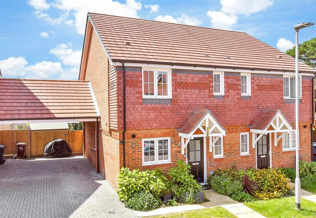 External (Web) - Farrier Way, Fontwell, Chichester, West Sussex - Wards of Kent