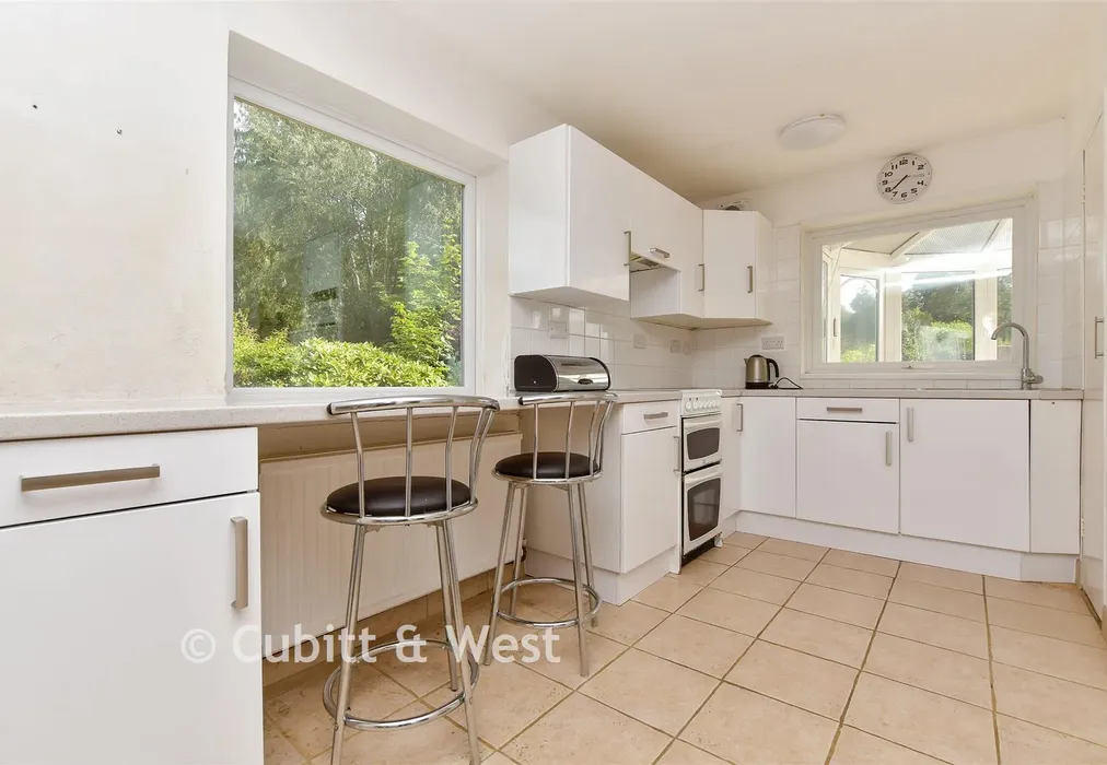 Kitchen - Laglands Close, Reigate, Surrey - Wards of Kent