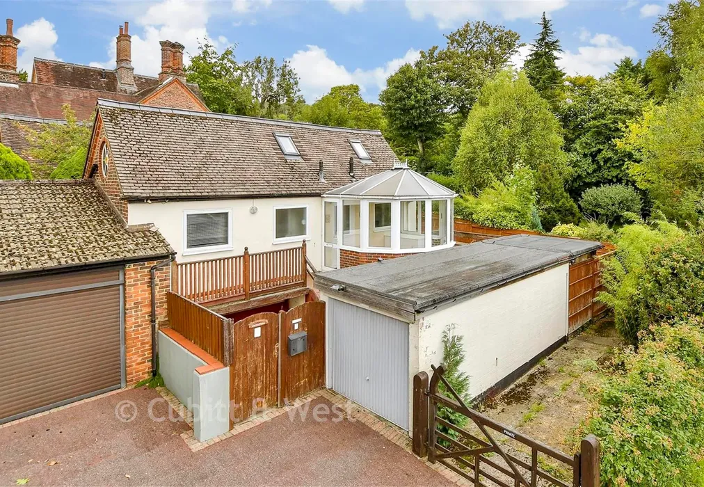 External (Web) - Laglands Close, Reigate, Surrey - Wards of Kent