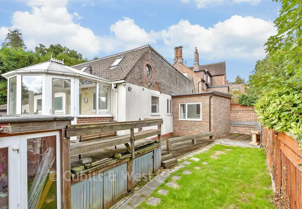 Side Elevation - Laglands Close, Reigate, Surrey - Wards of Kent