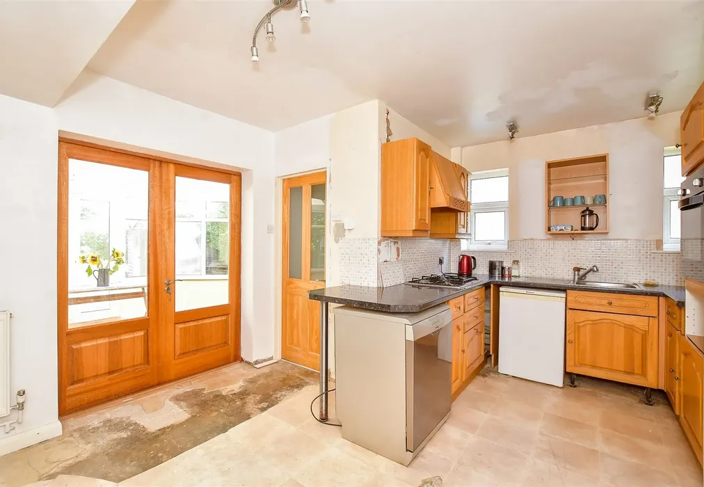 Kitchen/ Diner - Barnham Road, Eastergate, Chichester, West Sussex - Wards of Kent