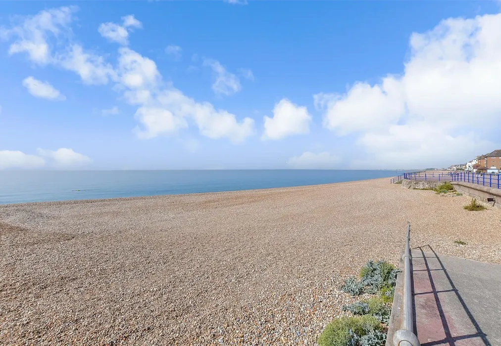 Surrounding Area - South Road, Hythe, Kent - Wards of Kent