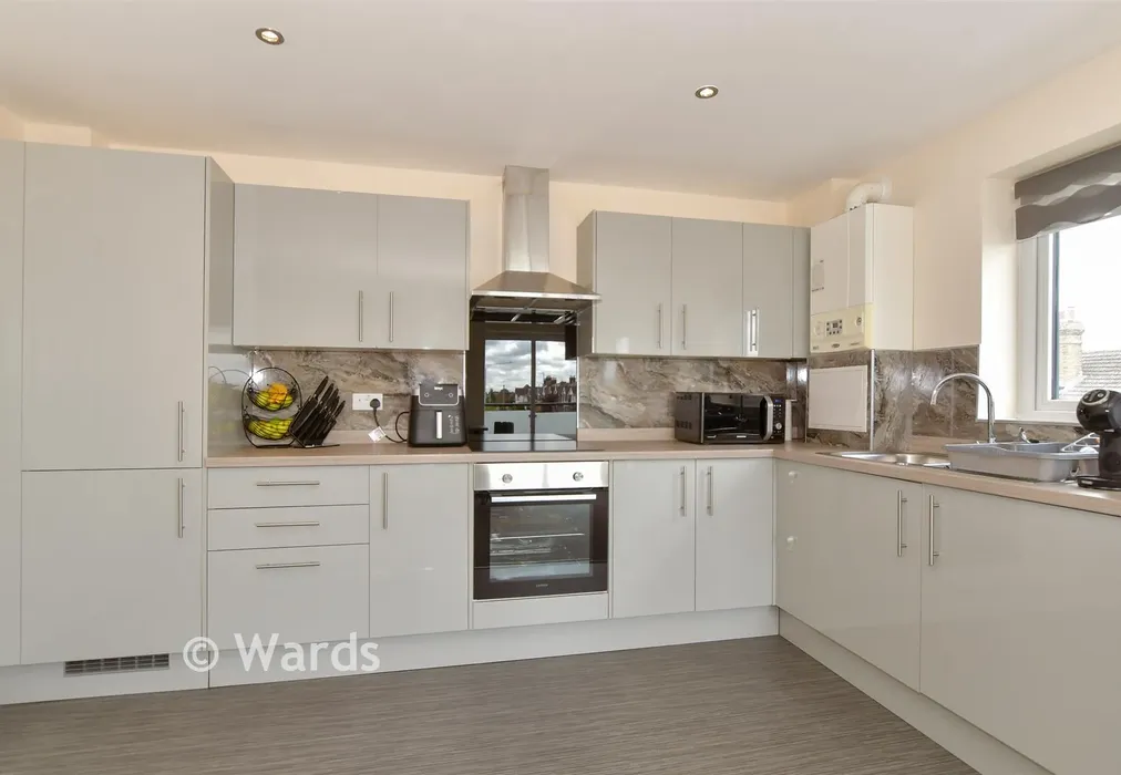 Kitchen/ Living Area - London Road, Sittingbourne, Kent - Wards of Kent