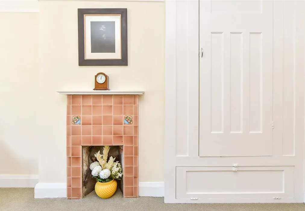 Internal Feature - Madeira Road, Margate, Kent - Wards of Kent