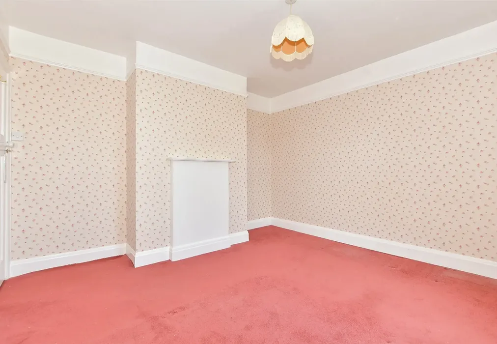Bedroom 2 - Pegwell Road, Ramsgate, Kent - Wards of Kent