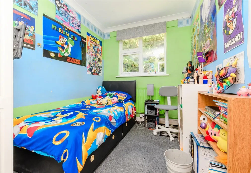 Bedroom 3 - Beacon Road, Chatham, Kent - Wards of Kent