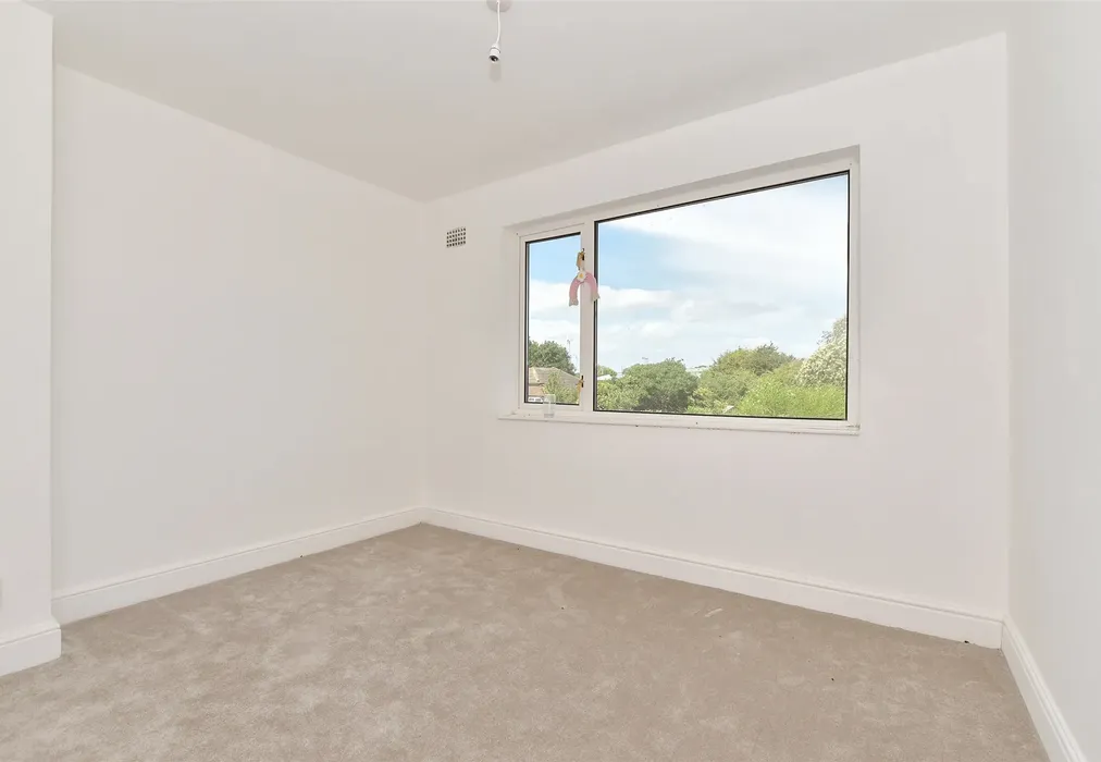 Bedroom 2 - Hawthorn Avenue, Sheerness, Kent - Wards of Kent