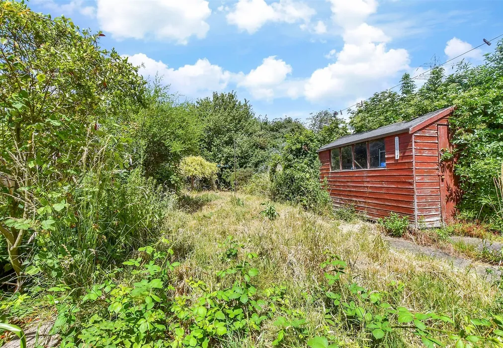 Rear Garden - Hawthorn Avenue, Sheerness, Kent - Wards of Kent