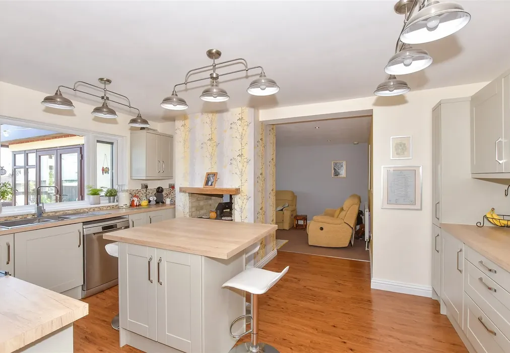 Kitchen - Cliff Drive, Warden, Sheerness, Kent - Wards of Kent