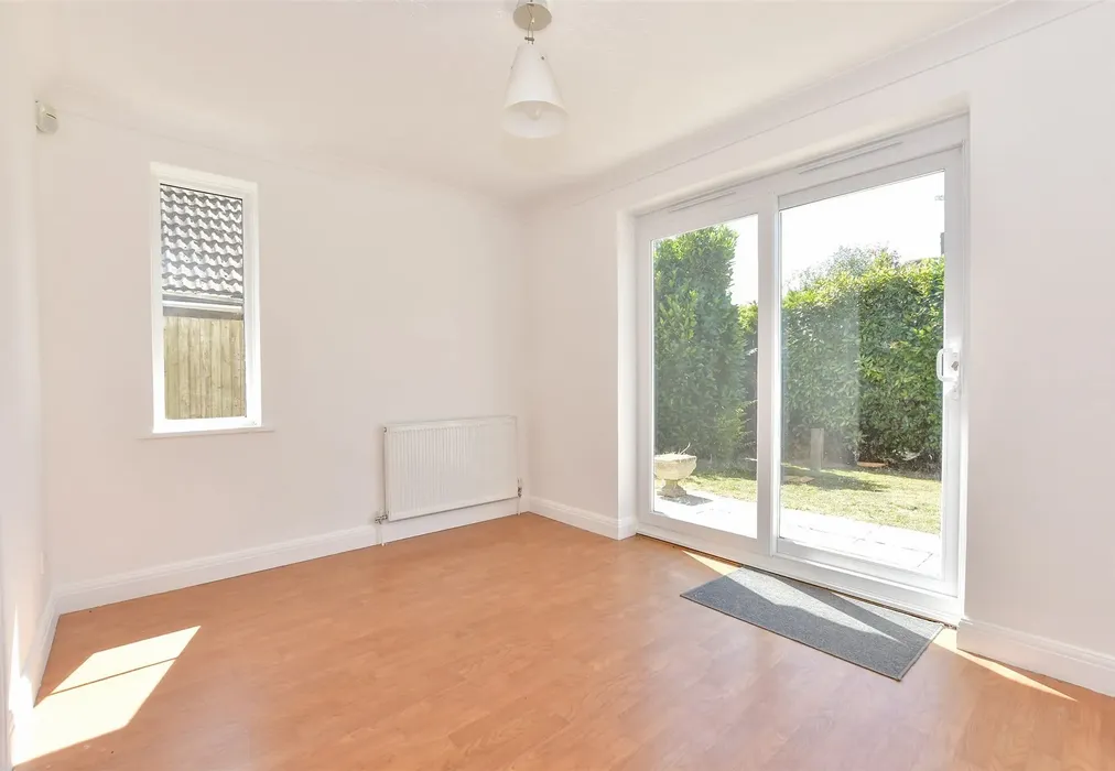 Dining Room - William Judge Close, Tenterden, Kent - Wards of Kent