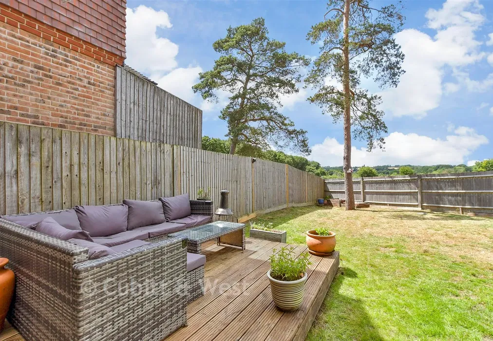 Patio / Decking - Linfield Lane, Ashington, West Sussex - Wards of Kent