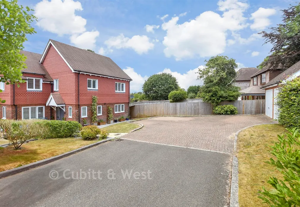 Driveway/Parking - Linfield Lane, Ashington, West Sussex - Wards of Kent