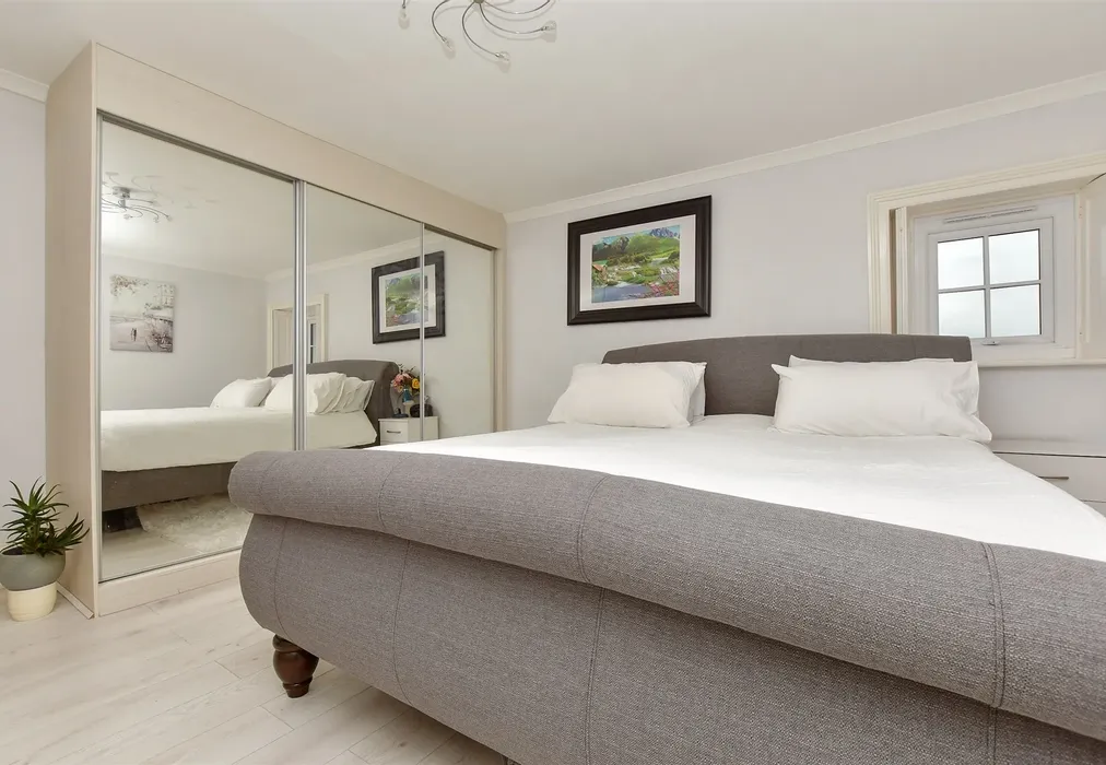 Bedroom 1 - Wickham Road, Shirley, Croydon, Surrey - Wards of Kent