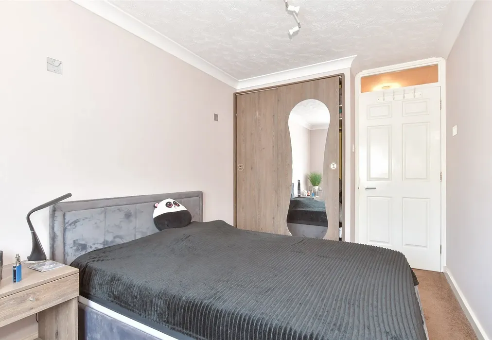 Bedroom - West Street, Gravesend, Kent - Wards of Kent