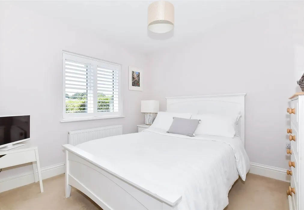 Bedroom 2 - Heath Road, Boughton Monchelsea, Maidstone, Kent - Wards of Kent