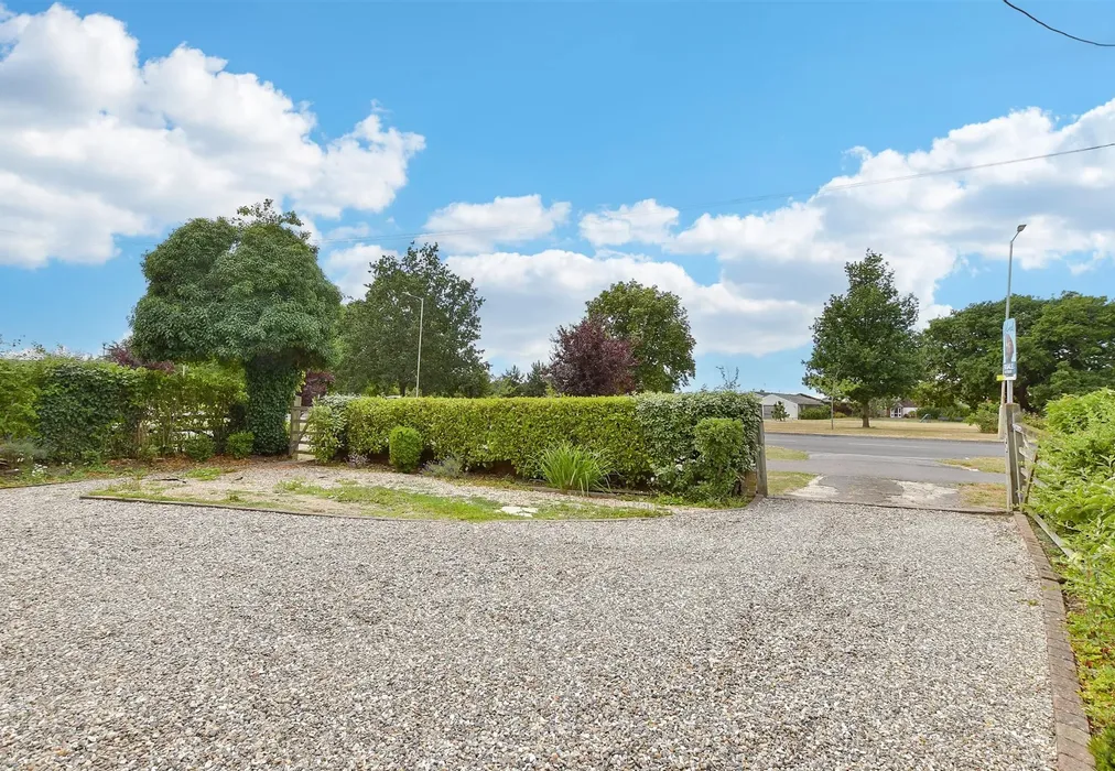 Driveway/Parking - Chestfield Road, Chestfield, Whitstable, Kent - Wards of Kent