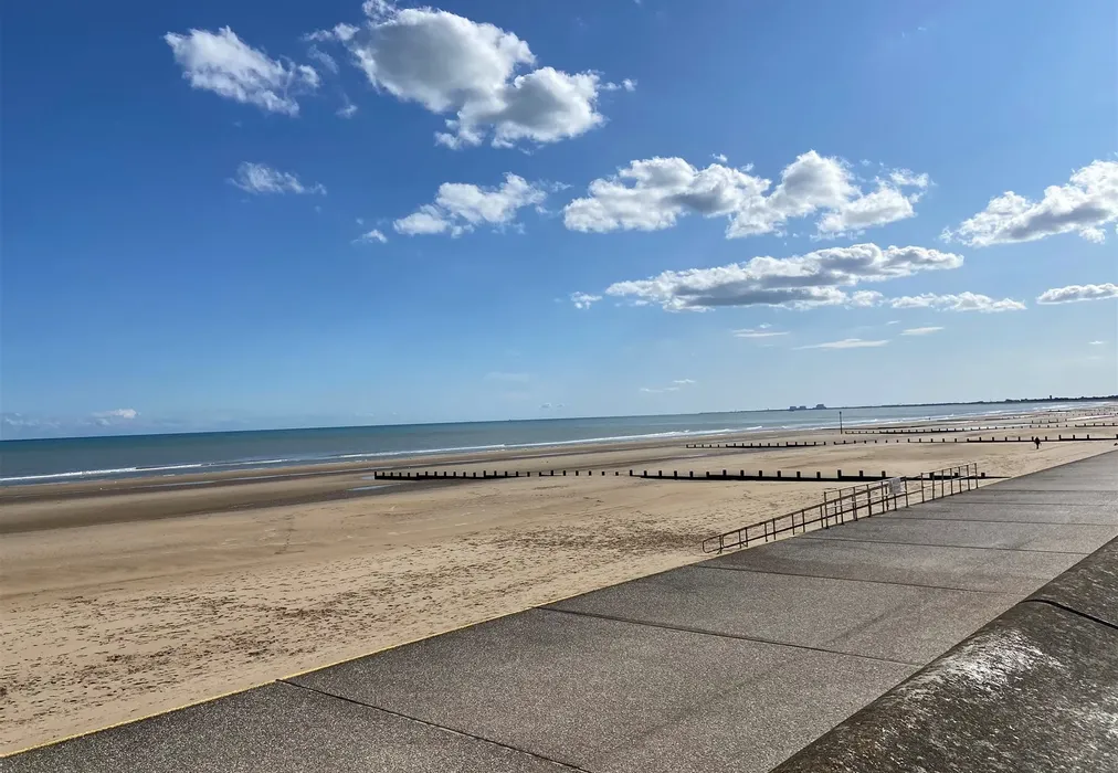 Beach - Brockman Crescent, Dymchurch, Romney Marsh, Kent - Wards of Kent