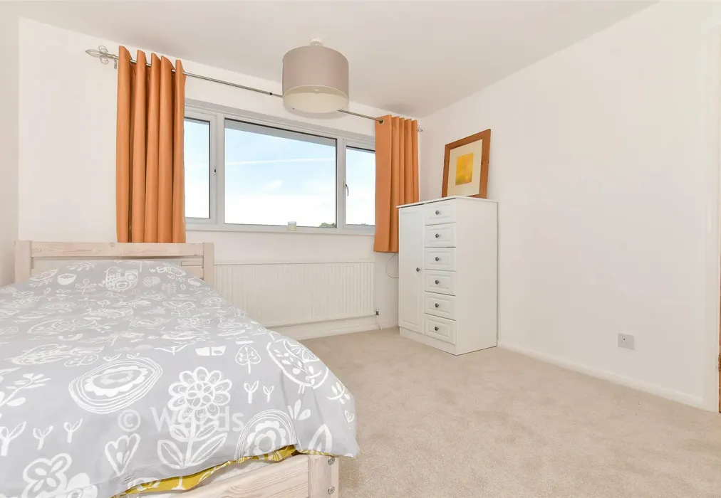 Bedroom 1 - Patterson Close, Deal, Kent - Wards of Kent