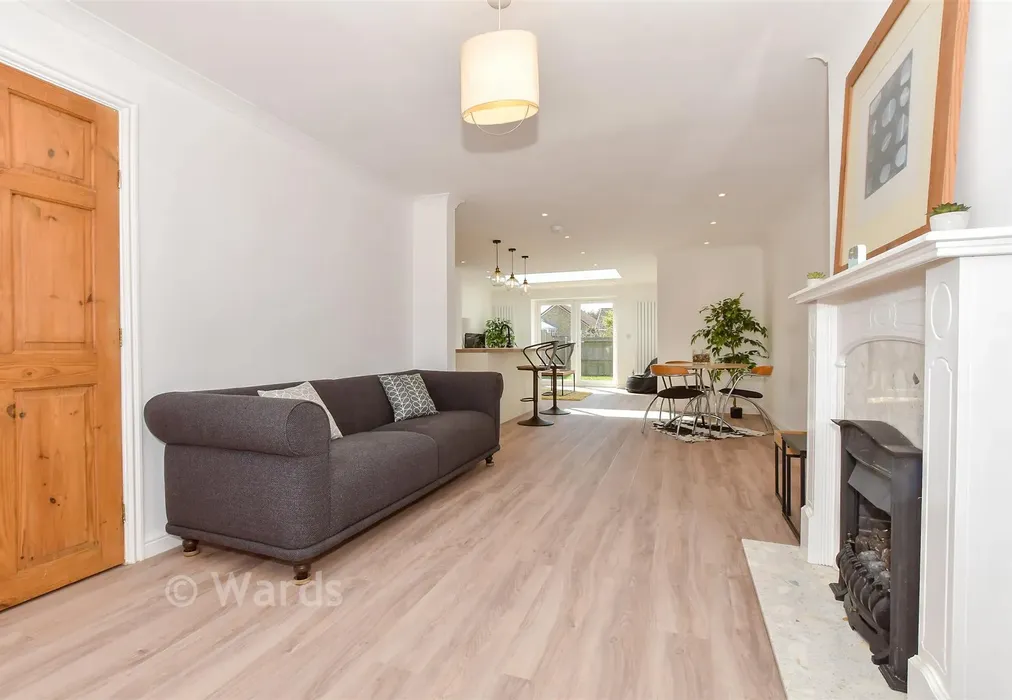 Lounge - Patterson Close, Deal, Kent - Wards of Kent