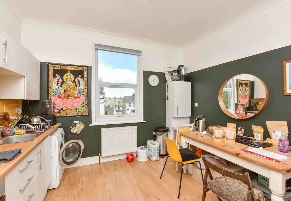 Kitchen/Diner - West Cliff Road, Ramsgate, Kent - Wards of Kent