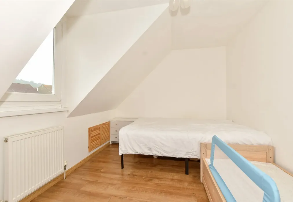 Bedroom 3 - Athelstan Road, Folkestone, Kent - Wards of Kent