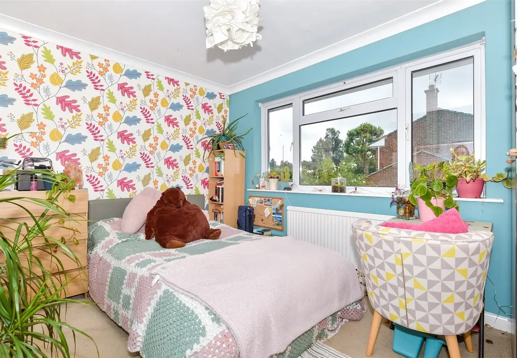 Bedroom 2 - Lamberhurst Road, Maidstone, Kent - Wards of Kent