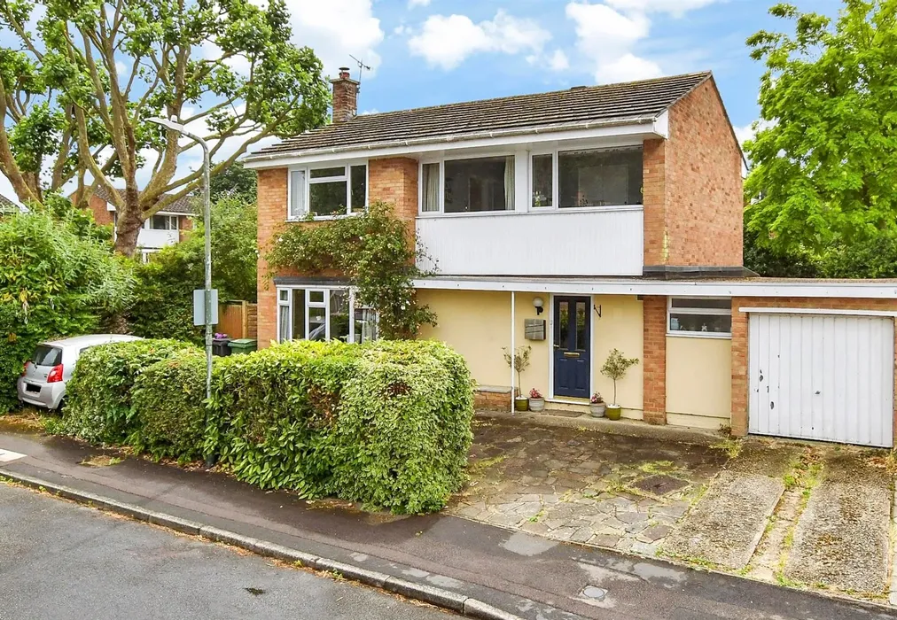 Front Web - Lamberhurst Road, Maidstone, Kent - Wards of Kent