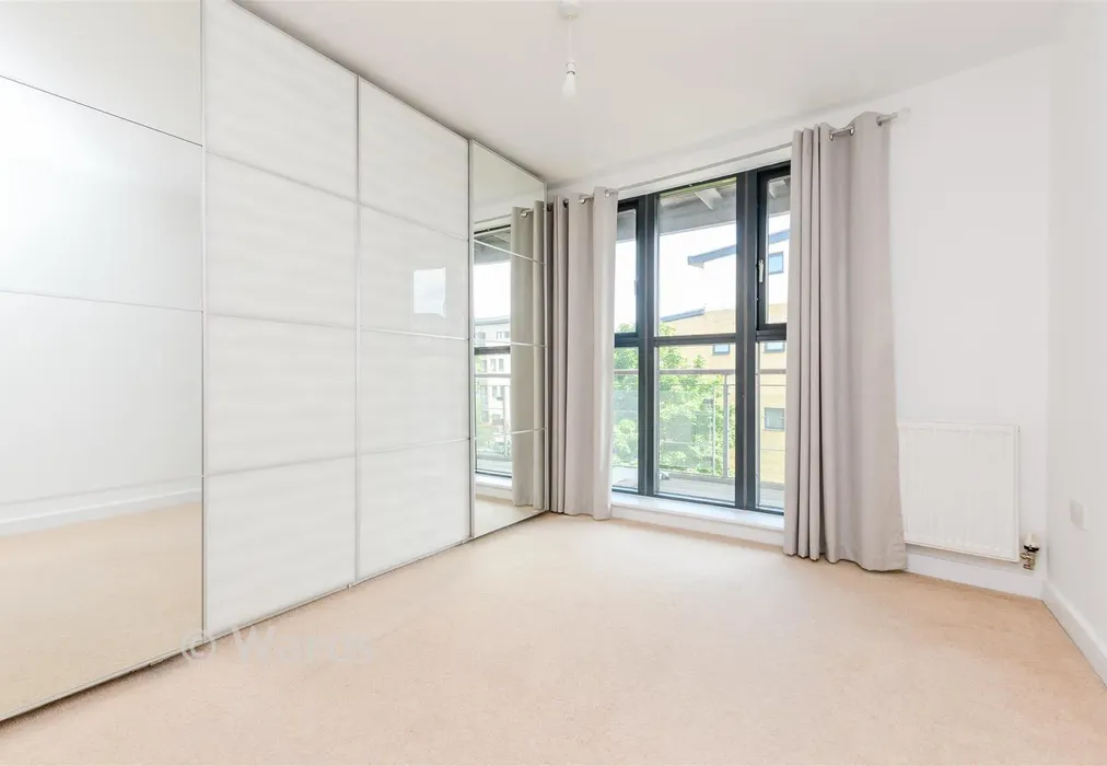 Bedroom 1 - Waterstone Way, Greenhithe, Kent - Wards of Kent