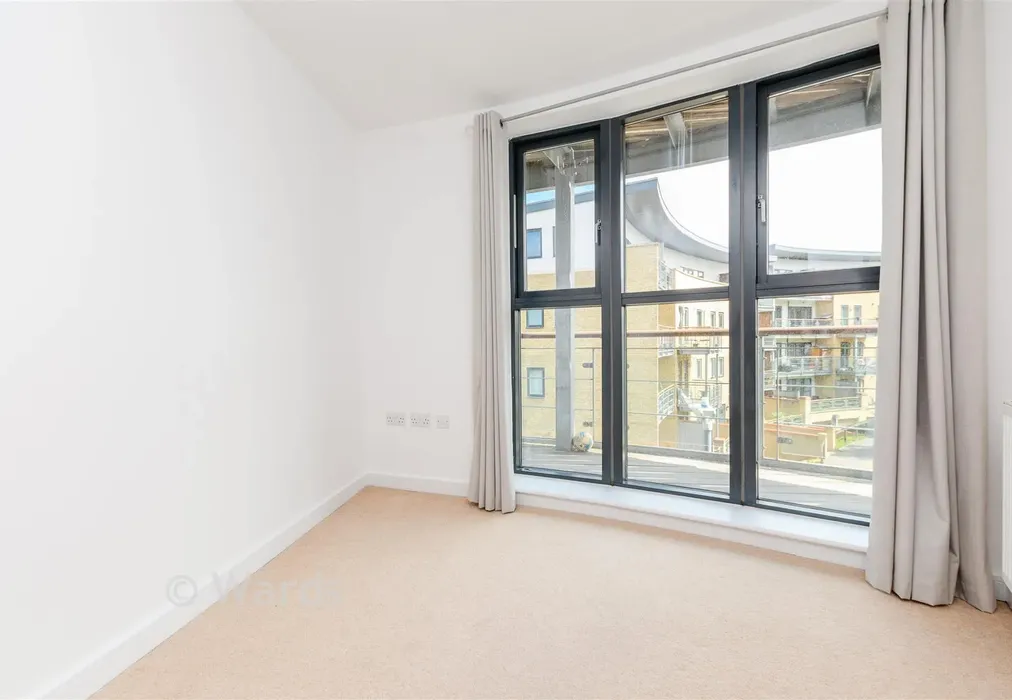 Bedroom 2 - Waterstone Way, Greenhithe, Kent - Wards of Kent