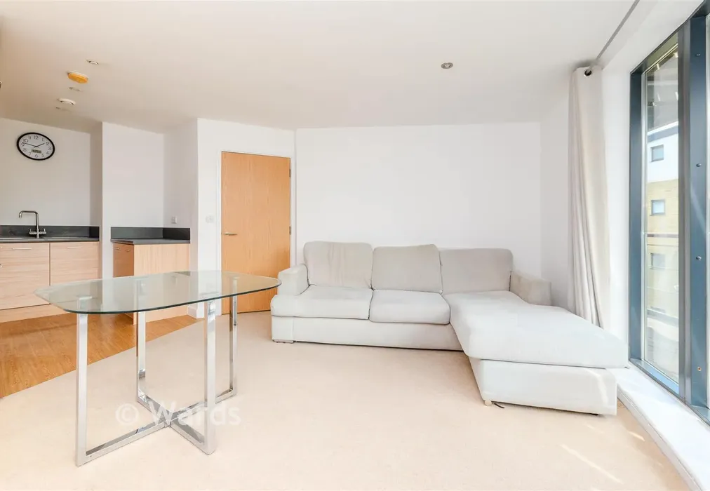 Lounge - Waterstone Way, Greenhithe, Kent - Wards of Kent