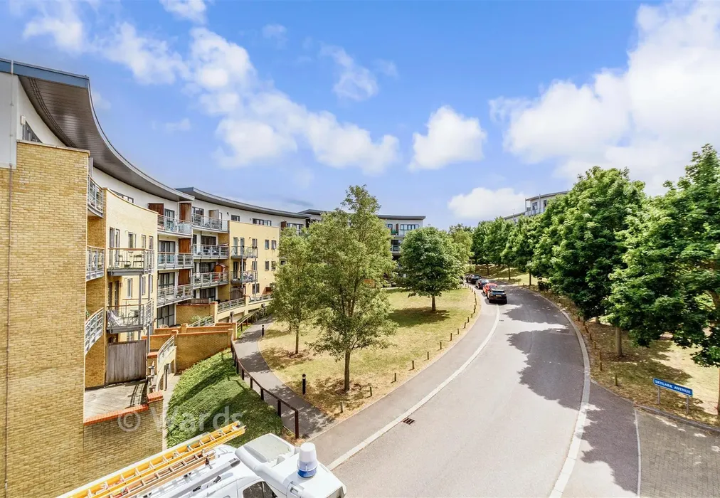 Balcony / Terrace - Waterstone Way, Greenhithe, Kent - Wards of Kent