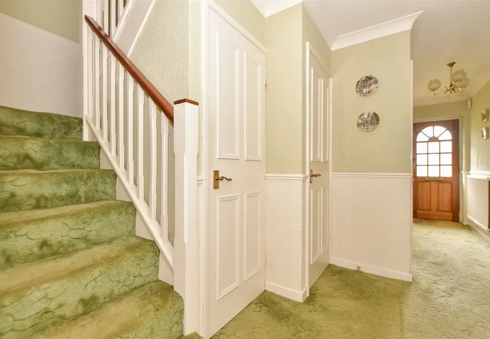 Hallway - Church End Lane, Runwell, Wickford, Essex - Wards of Kent