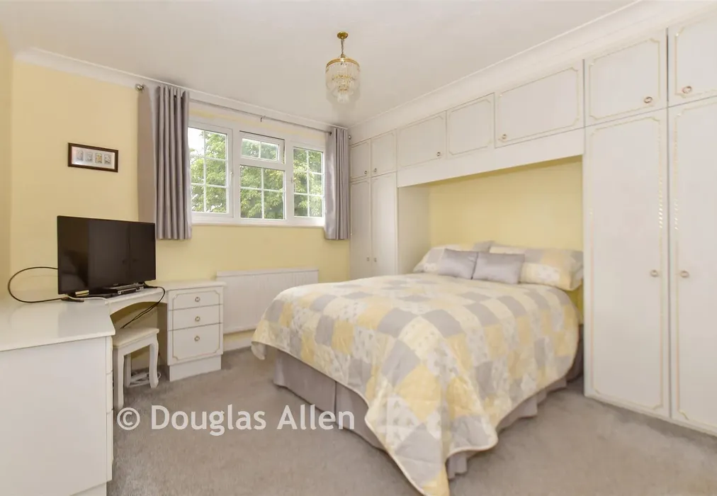 Bedroom 1 - Church End Lane, Runwell, Wickford, Essex - Wards of Kent